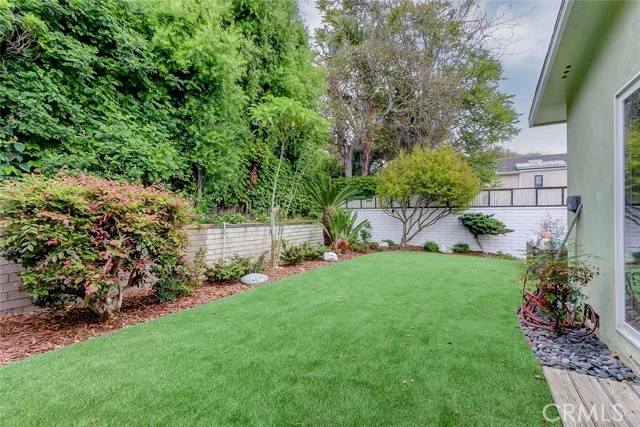 1808 Pacific Avenue photo 4
