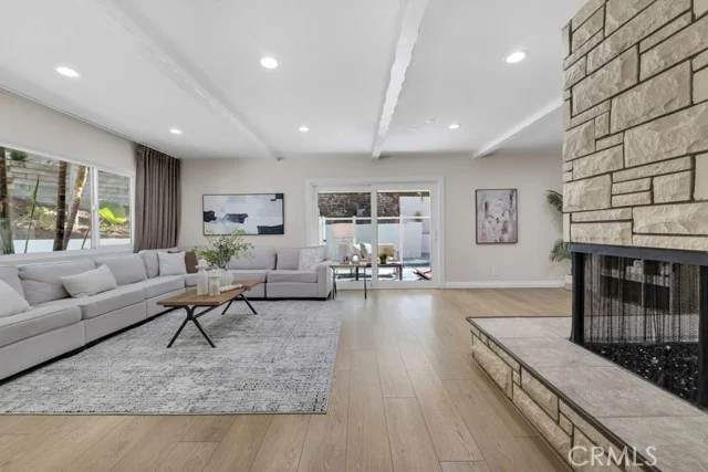 4300 Pampas Road photo 2