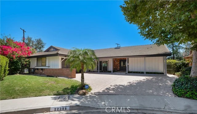 22388 Algunas Road photo 1