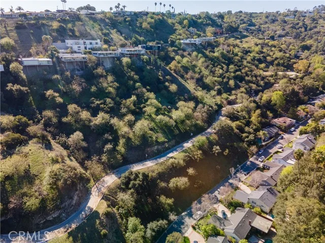 3724 N Knobhill Drive, Sherman Oaks