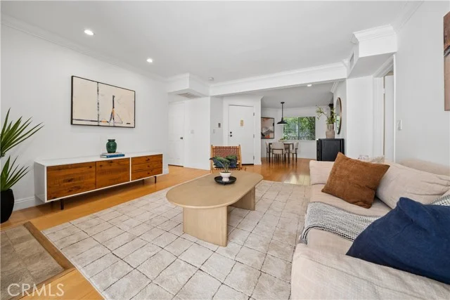 11816 Gorham #113, Los Angeles