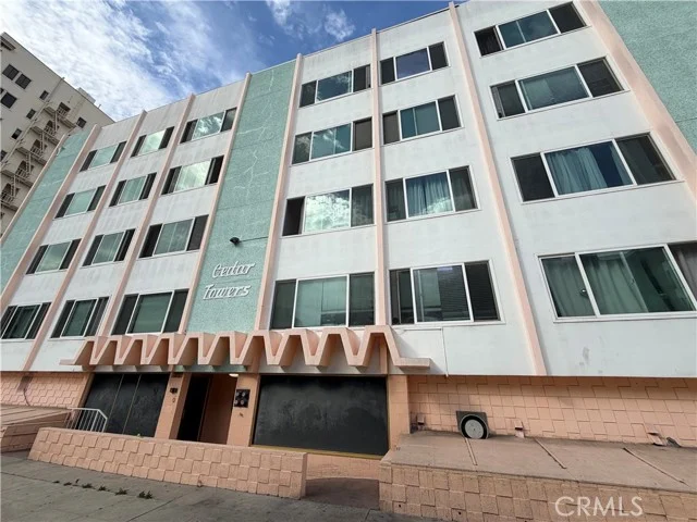 335 Cedar #212, Long Beach