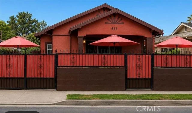 657 W 66 Street photo 1