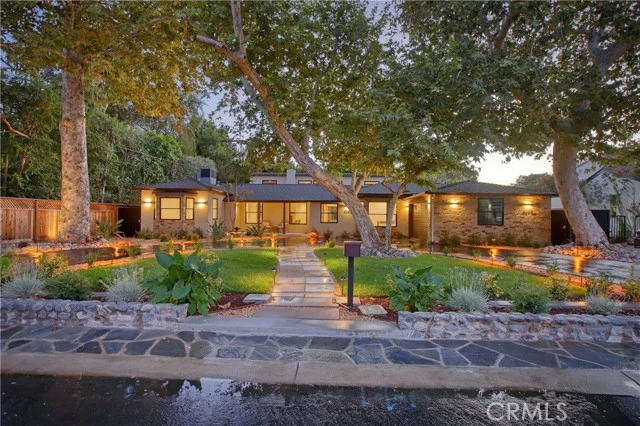 4643 Vantage Avenue, Valley Village