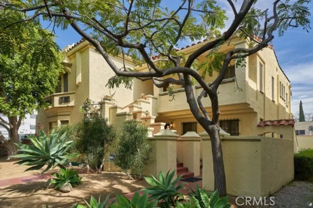 150 N La Peer, Beverly Hills