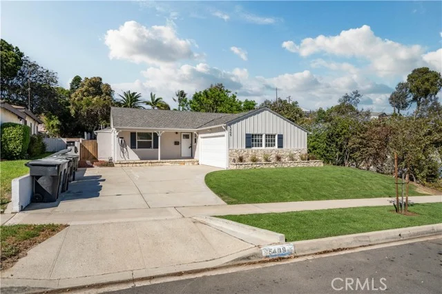 5409 Calle Mayor photo 2