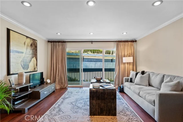 603 S Prospect Avenue #205 photo 5