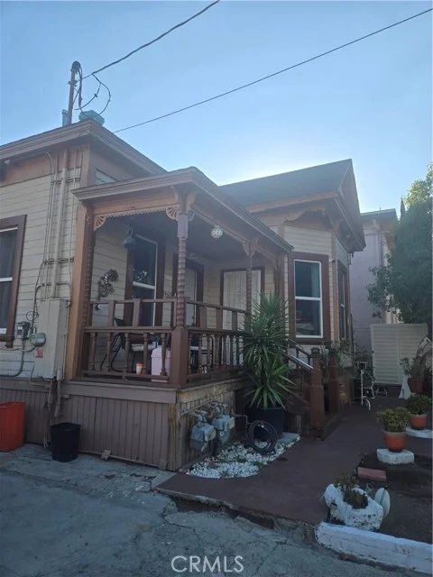 1460 W 23rd, Los Angeles