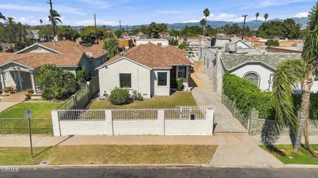 2055 W 80th Street photo 1