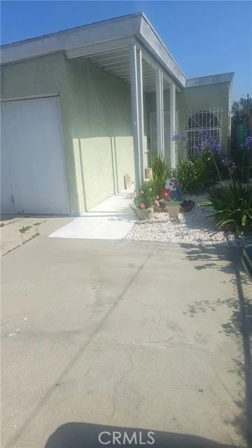 1664 E 113th, Los Angeles