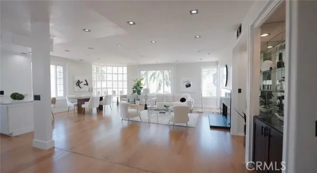117 N Gale #PH 5, Beverly Hills