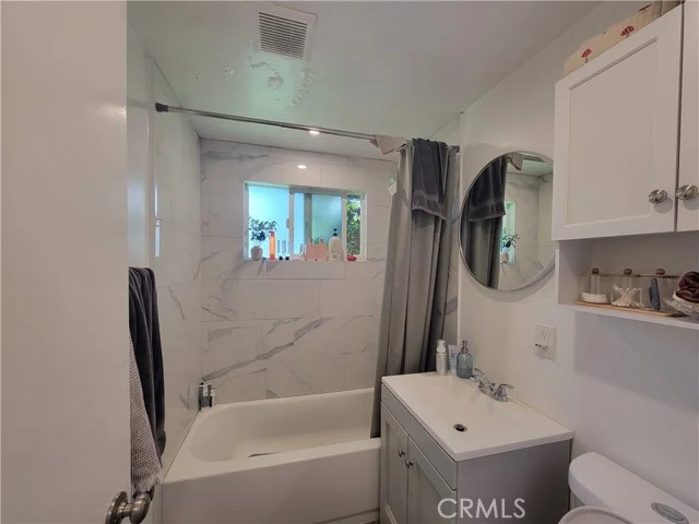 4232 Mclaughlin photo 4