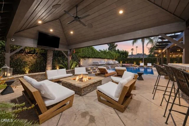 5684 Grey Rock Road photo 3