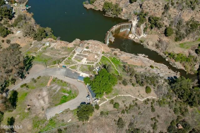 28805 Lakeshore Drive photo 3