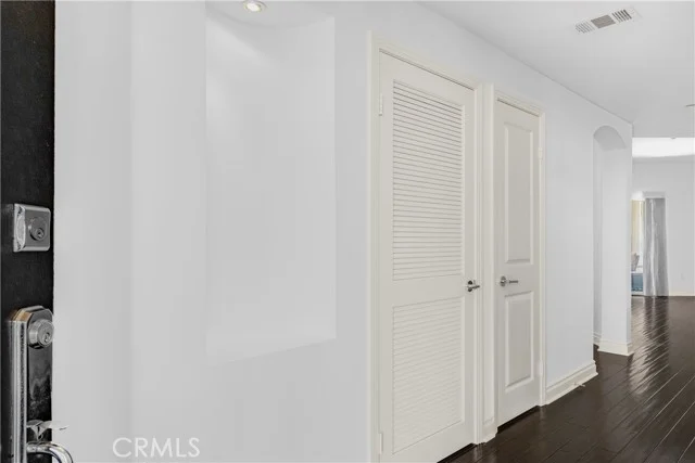 4424 Whitsett Avenue #110 photo 5