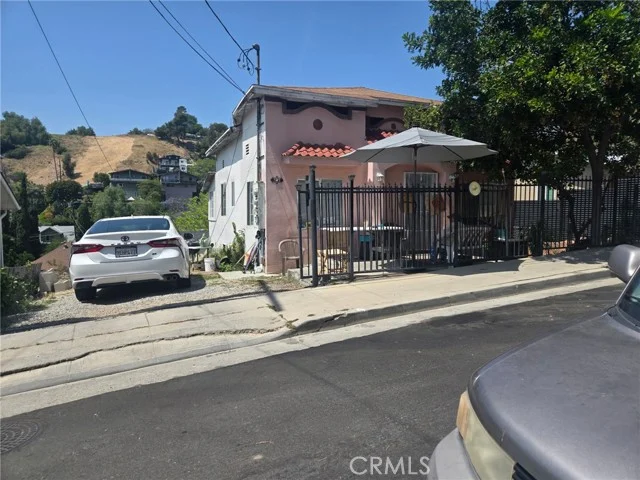 523521 Clifton St, Los Angeles