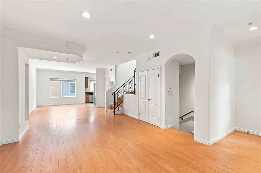 13629 Wyandotte #118 photo 5