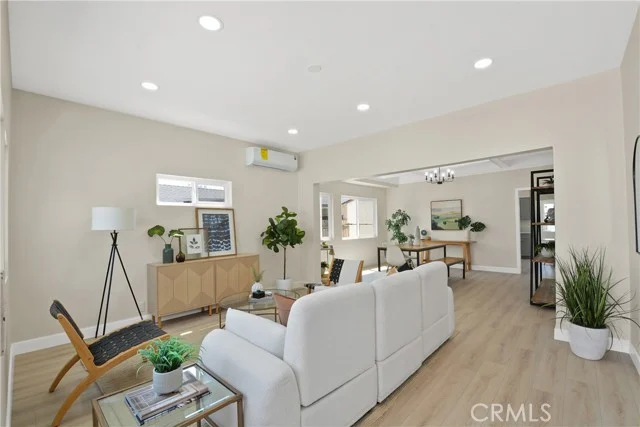 4768 Fisher Street photo 2