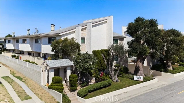 2611 Ruhland Avenue #3, Redondo Beach