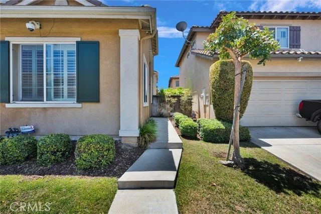 1058 Agate Court photo 4