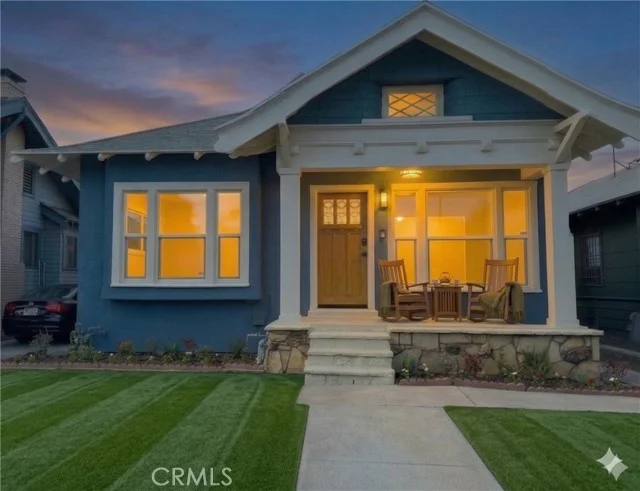 2249 W 30th Street, Los Angeles