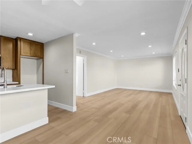 5530 Ackerfield Avenue #210, Long Beach