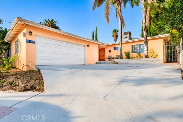 4707 Cardenas Avenue, Woodland Hills
