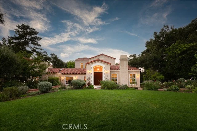 21149 Entrada Road, Topanga