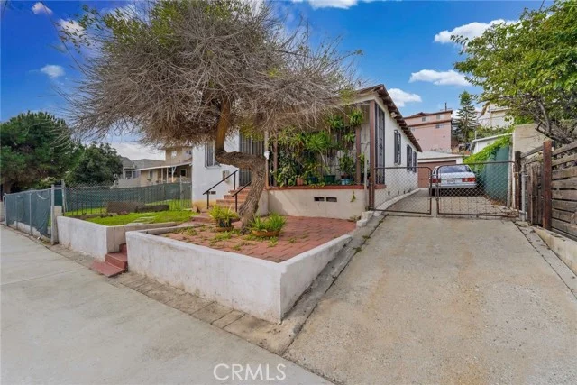 3353 City Terrace, Los Angeles