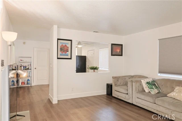 2214 W Wardlow, Long Beach