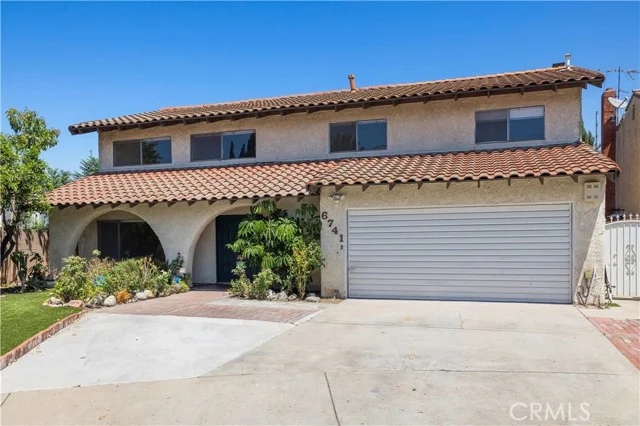 6741 Buffalo Avenue, Valley Glen