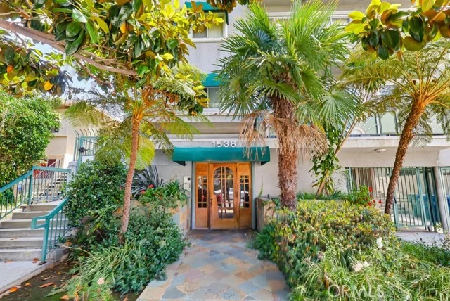 1538 Stoner Avenue #303 photo 3