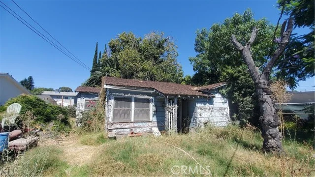 7347 De Soto photo 1