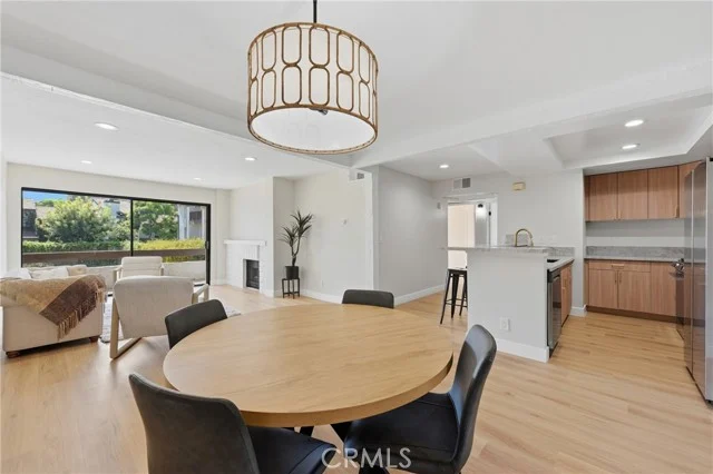 6275 Canoga #68, Woodland Hills
