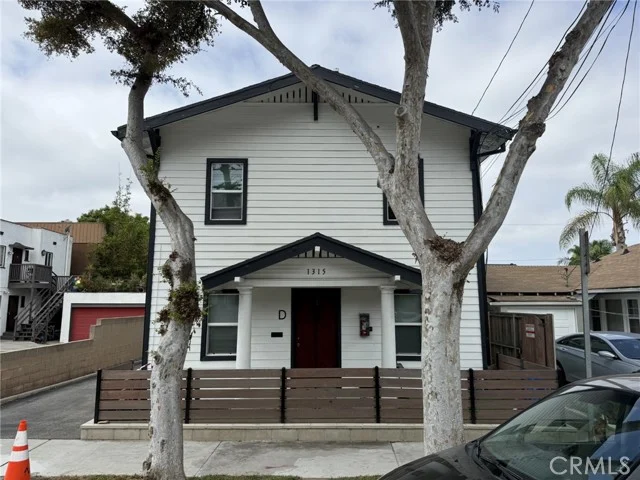 1315 Park Avenue, Long Beach